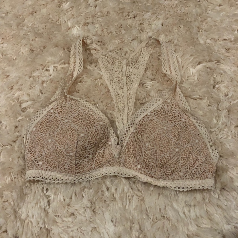 VS white bralette